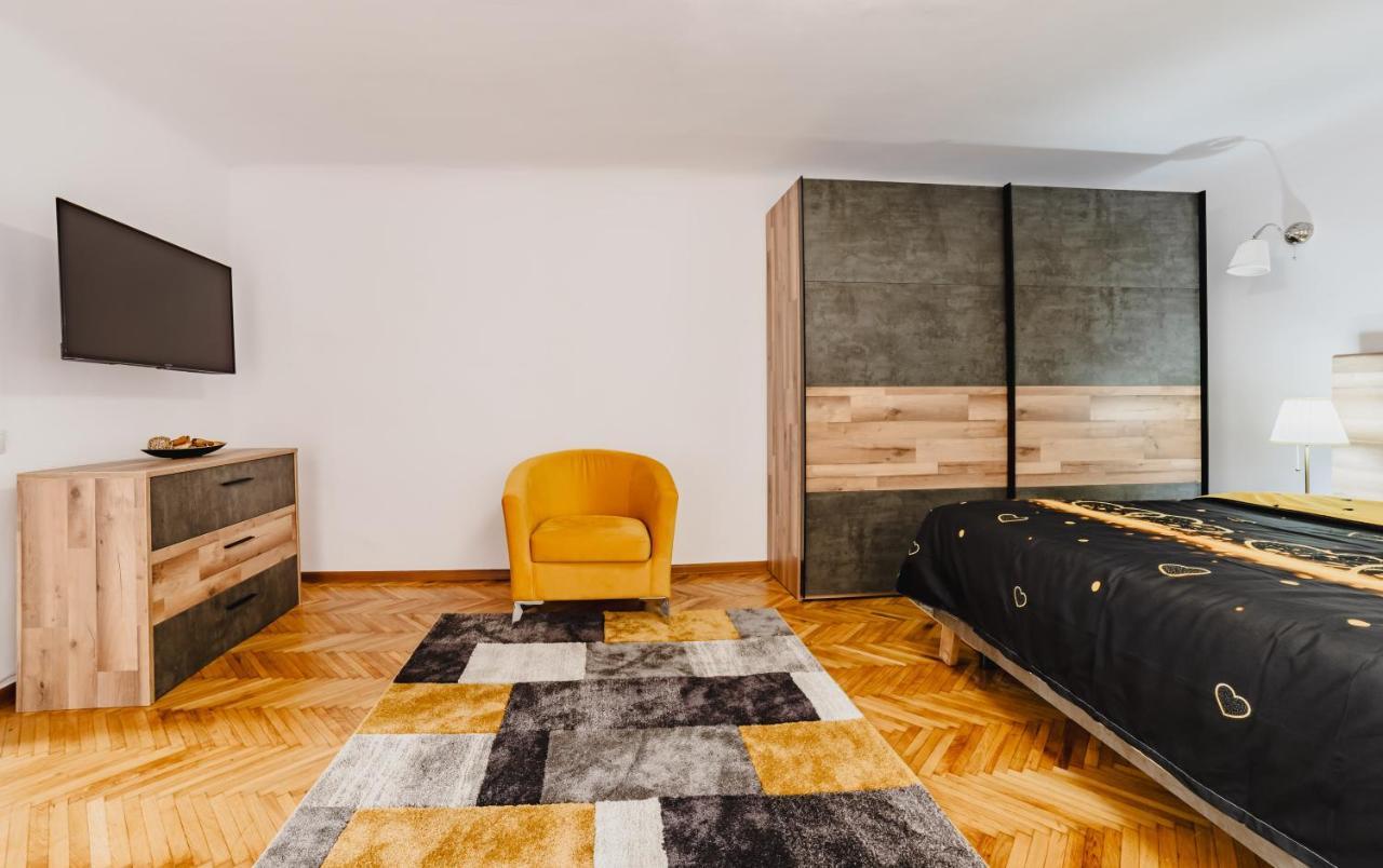 Republicii Premium Braşov Exterior foto